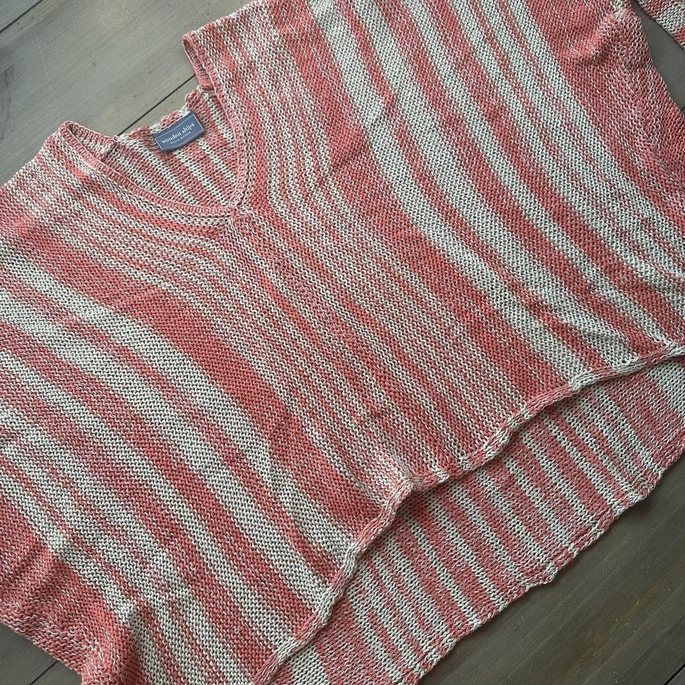 Wooden Ships Sweater Womens S/M‎ Coral Cream Striped V Neck Knit High Low Boxy